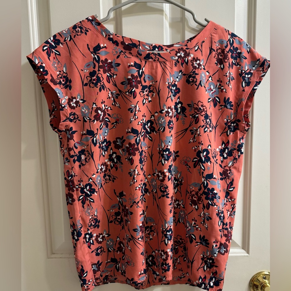 Abercrombie & Fitch Kimono Style Pink Floral Round Neck Blouse - Small